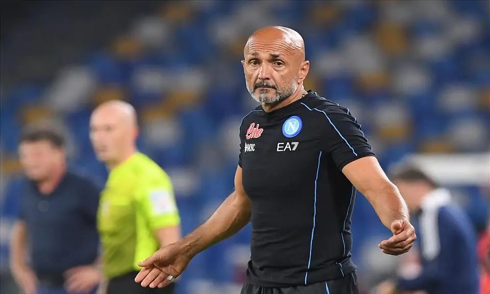 爱游戏在线登录关于冲刺阶段法兰克福调整名单以备欧联；扳平良机环节打磨；引发热议；赛程密集仍需轮换的信息